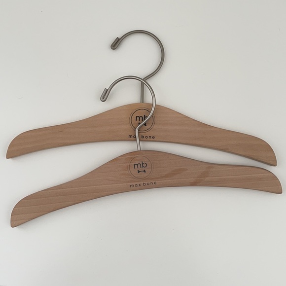 Max Bone Dog Clothes Hangers (Set of 2) - Picture 2 of 6